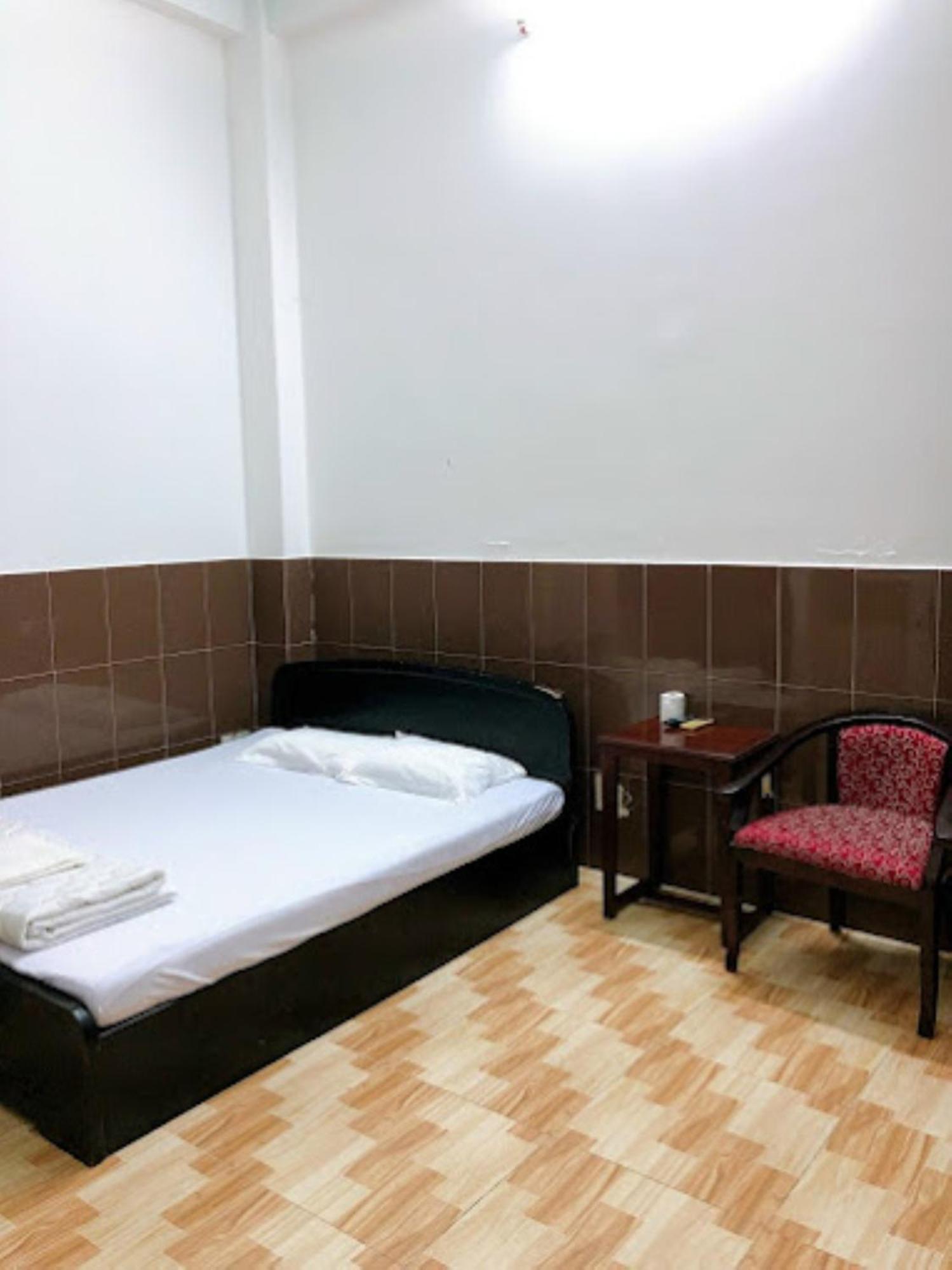 Kien An Hotel Can Tho Esterno foto